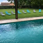 Apartamento 4 Personnes Avec Piscine Interieure 31 Degres Zoo De 24 H Du Mans *